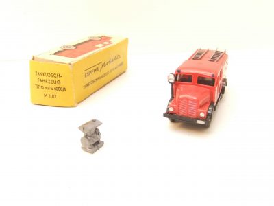 Espewe HO IFA LKW S4000 als Feuerwehr TLF 16 – Bild 2