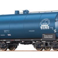 Brawa 48926 HO 4-achs. Leichtbaukesselwagen Uerdingen ZZ [P] „Buna“ DR Ep.III