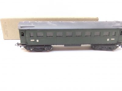 Piko/Schicht HO D-Zugwagen ält. Typ DR 3.Kl.