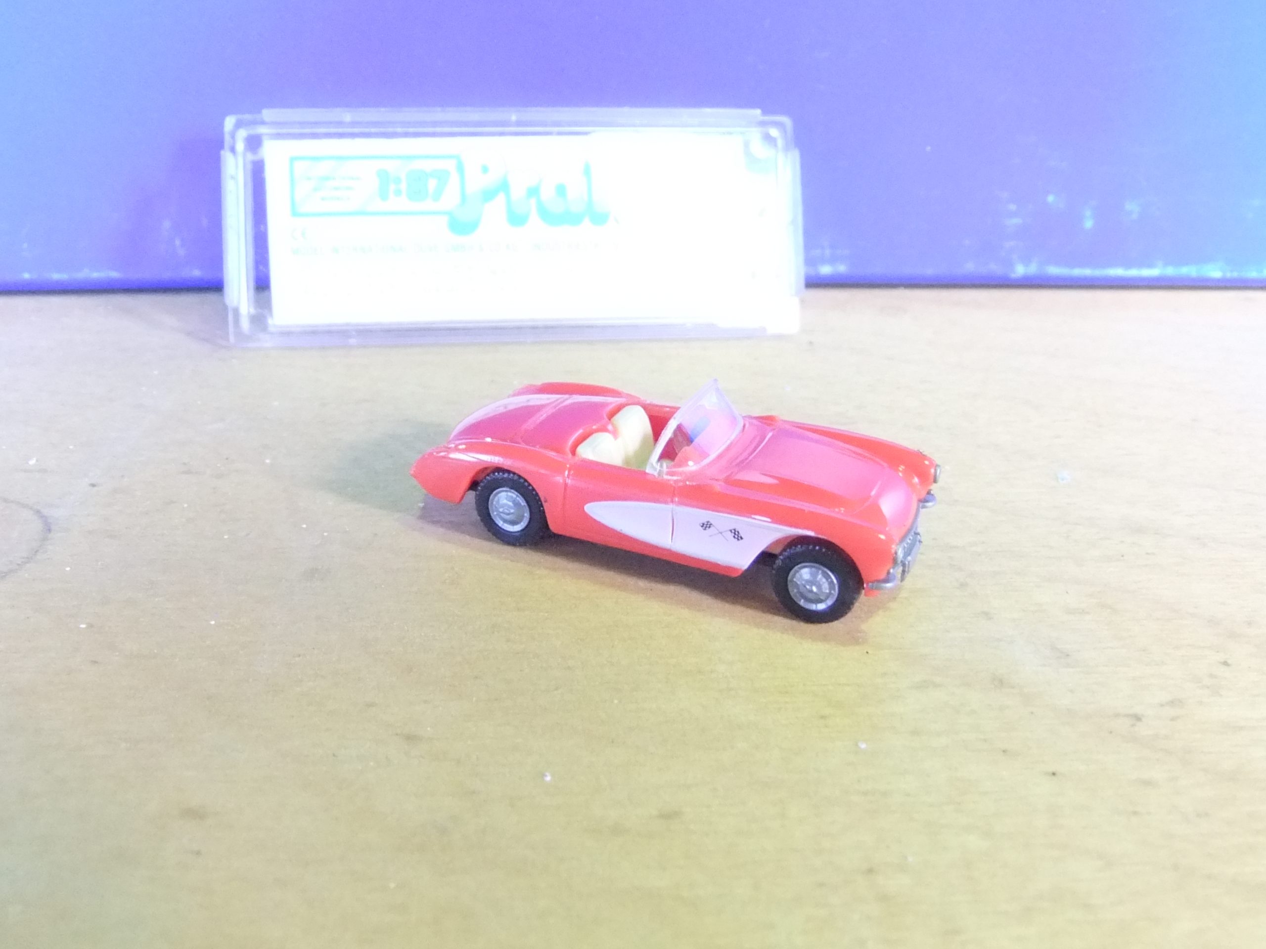Praline 5402 HO Chevrolet Corvette Cabrio – Bild 2
