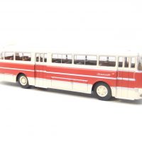 Brekina HO Stadtbus  Ikarus 66 zweifarbig