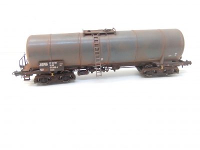 Roco 51331D HO 4-achs. Kesselwagen Bauart Zacns DR Ep.IV – Bild 2