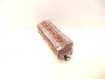 Piko 58351-1  HO 2-achs. Klappdeckelwagen Bauart Tm DR Ep.IV  gealtert – Bild 3