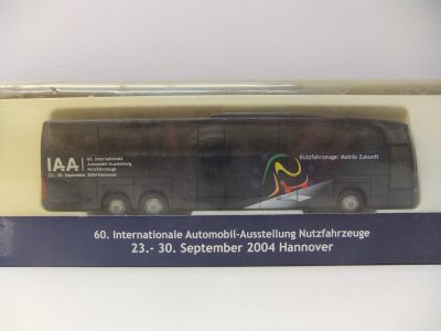 Rietze HO Mercedes Bus  Travego  Sonderserie IAA 2004