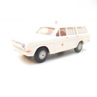 ADP  HO PKW Wolga M24 Kombi  „DRK“