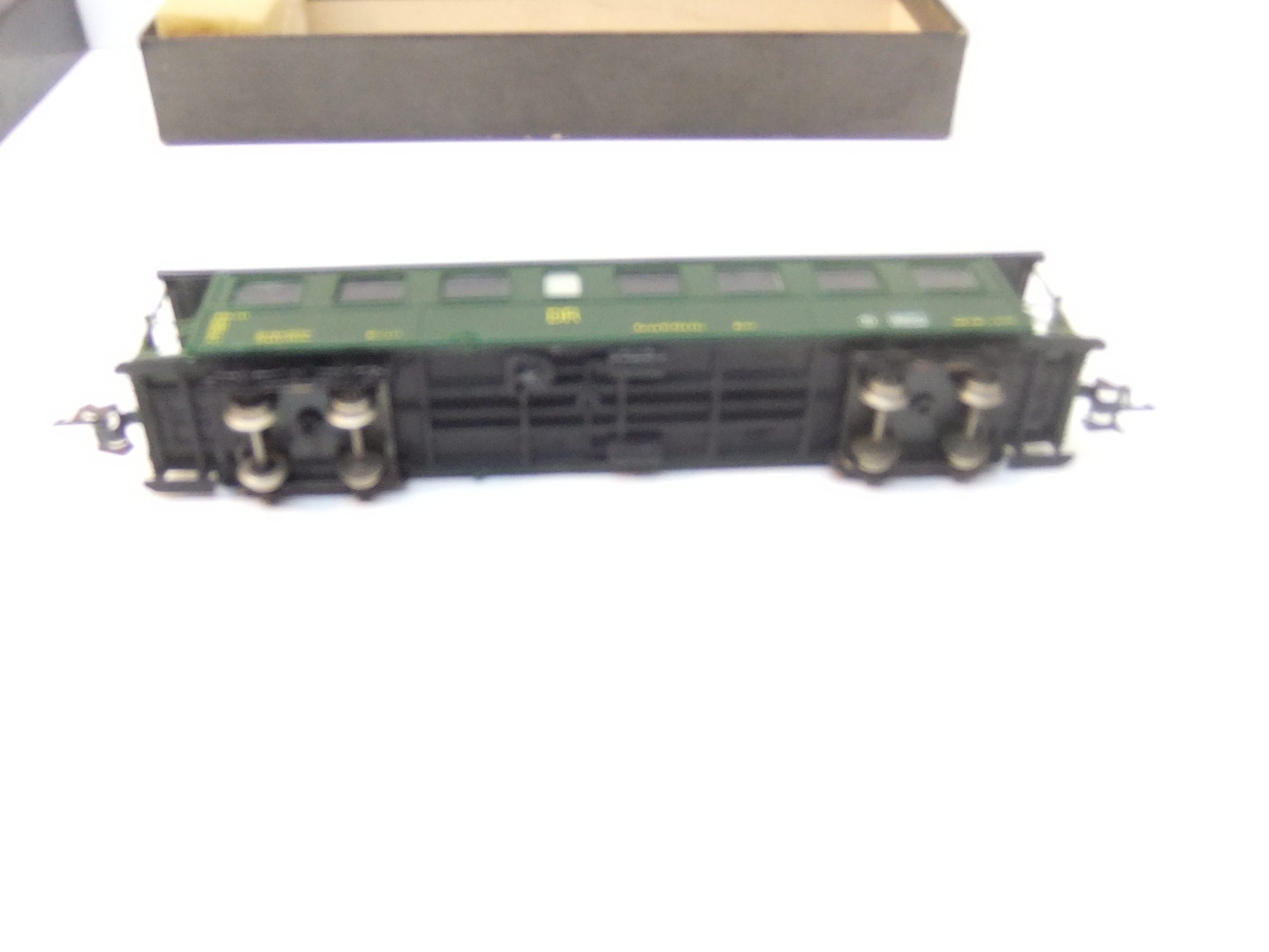 HERR HOm 4-achs. Schmalspur-Personenwagen DR Ep.III – Bild 4