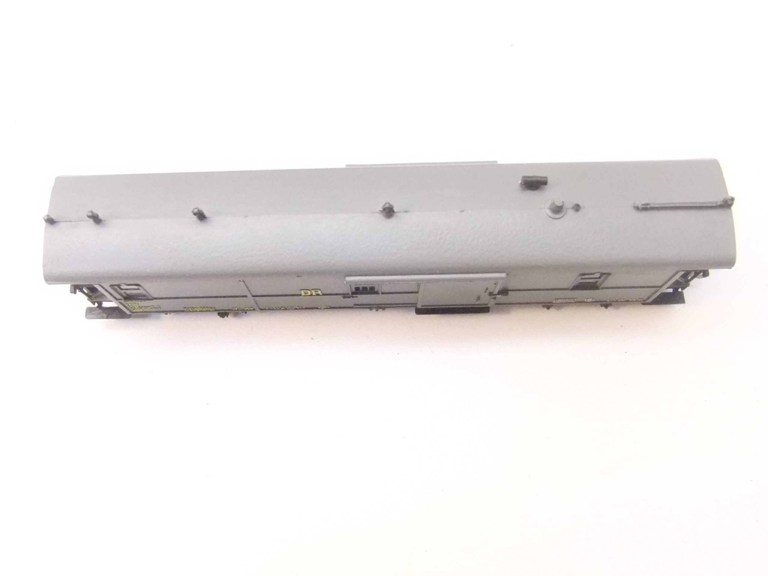 HERR HOm 4-achs. Schmalspur-Gepäckwagen DR Ep.III – Bild 4