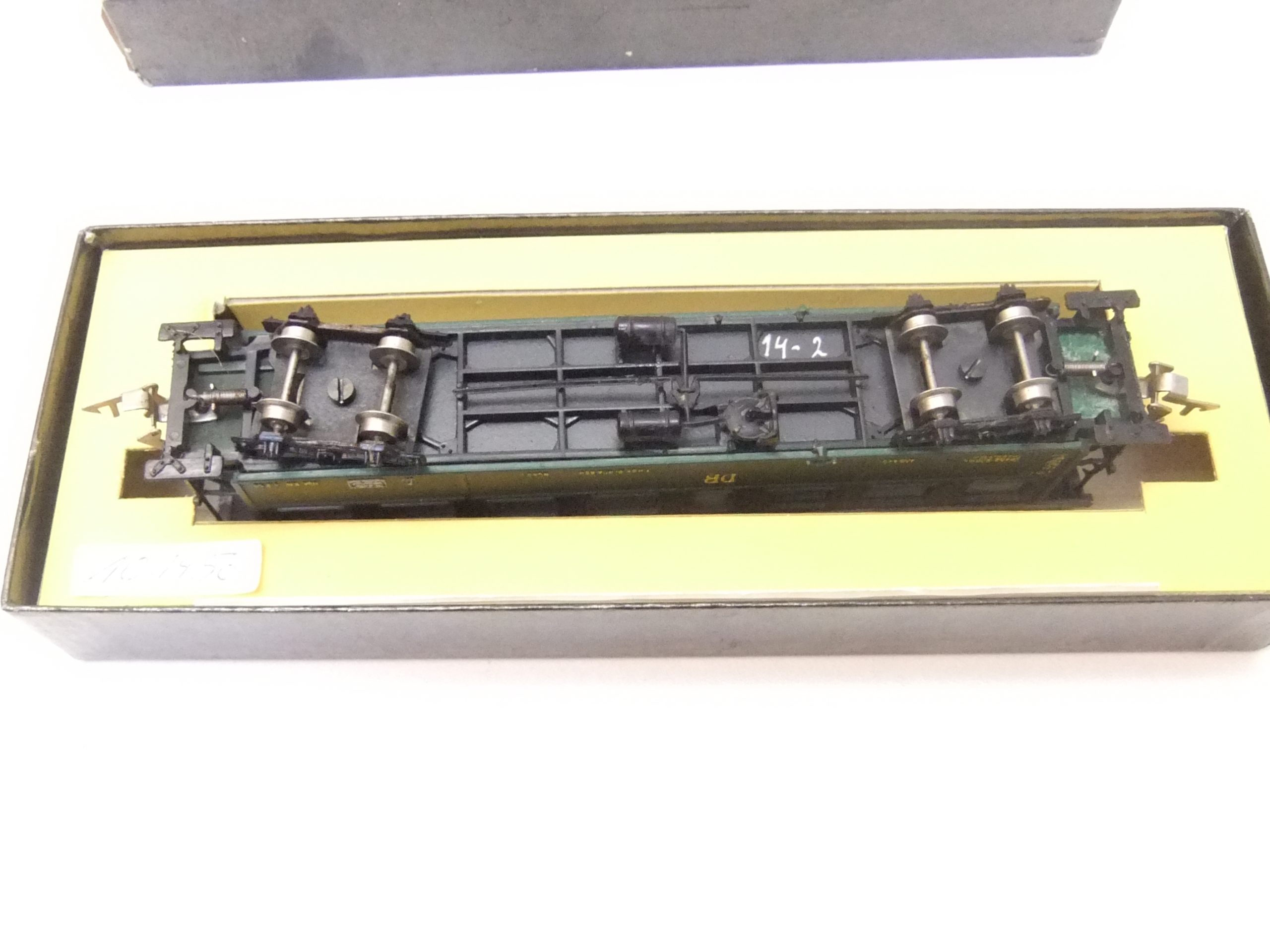 HERR HOm 4-achs. Schmalspur-Personenwagen DR Ep.III – Bild 3