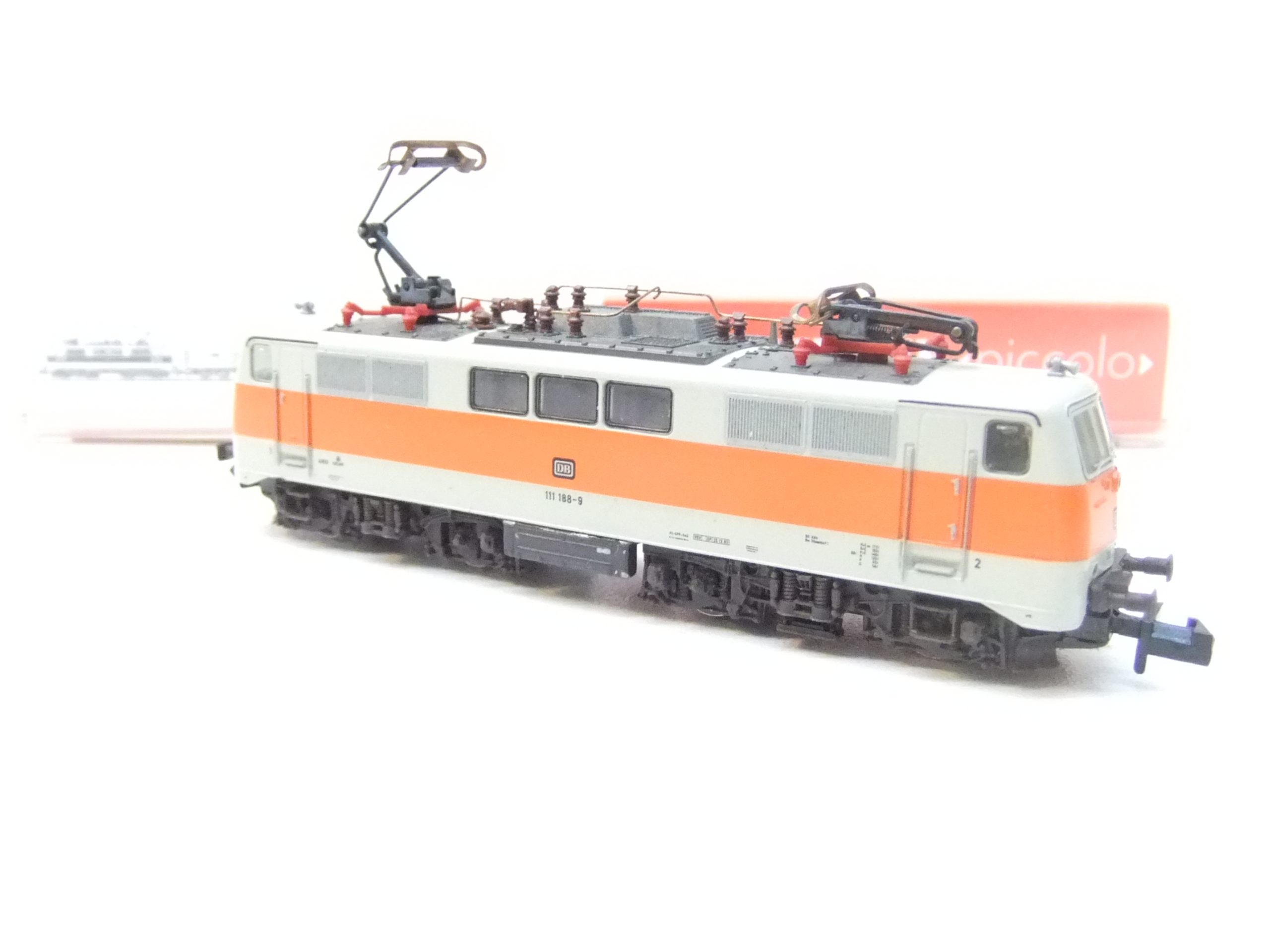 Fleischmann 7349 N-Spur E-Lok BR 111 DB S-Bahn-Lackierung – Bild 2