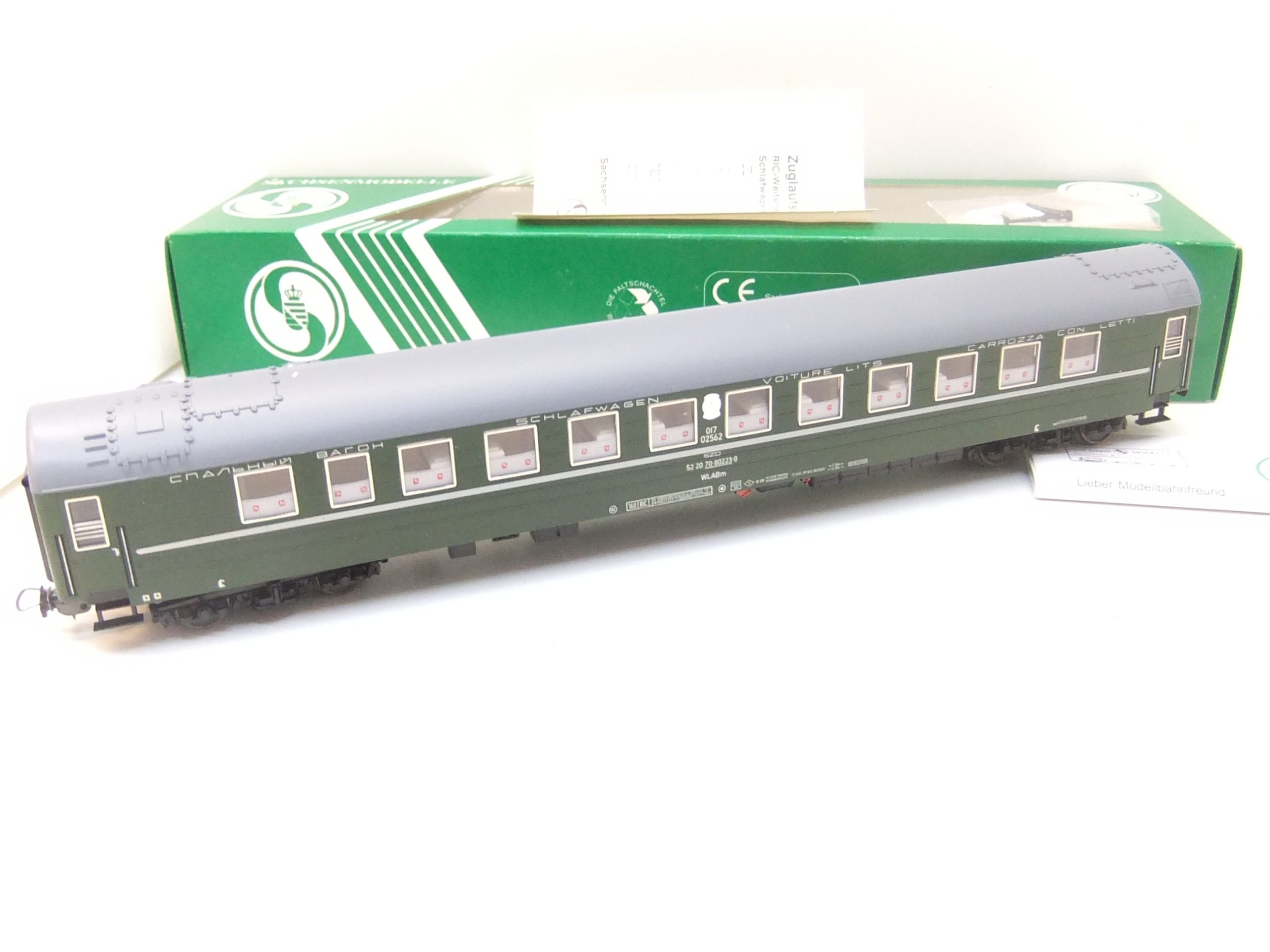 Sachsenmodelle 14328 HO 4-achs. sowjetischer Weitstreckenwagen Ep.IV – Bild 2