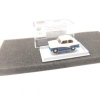 Brekina 27514 HO Trabant P 50 deLuxe blau/creme 1960