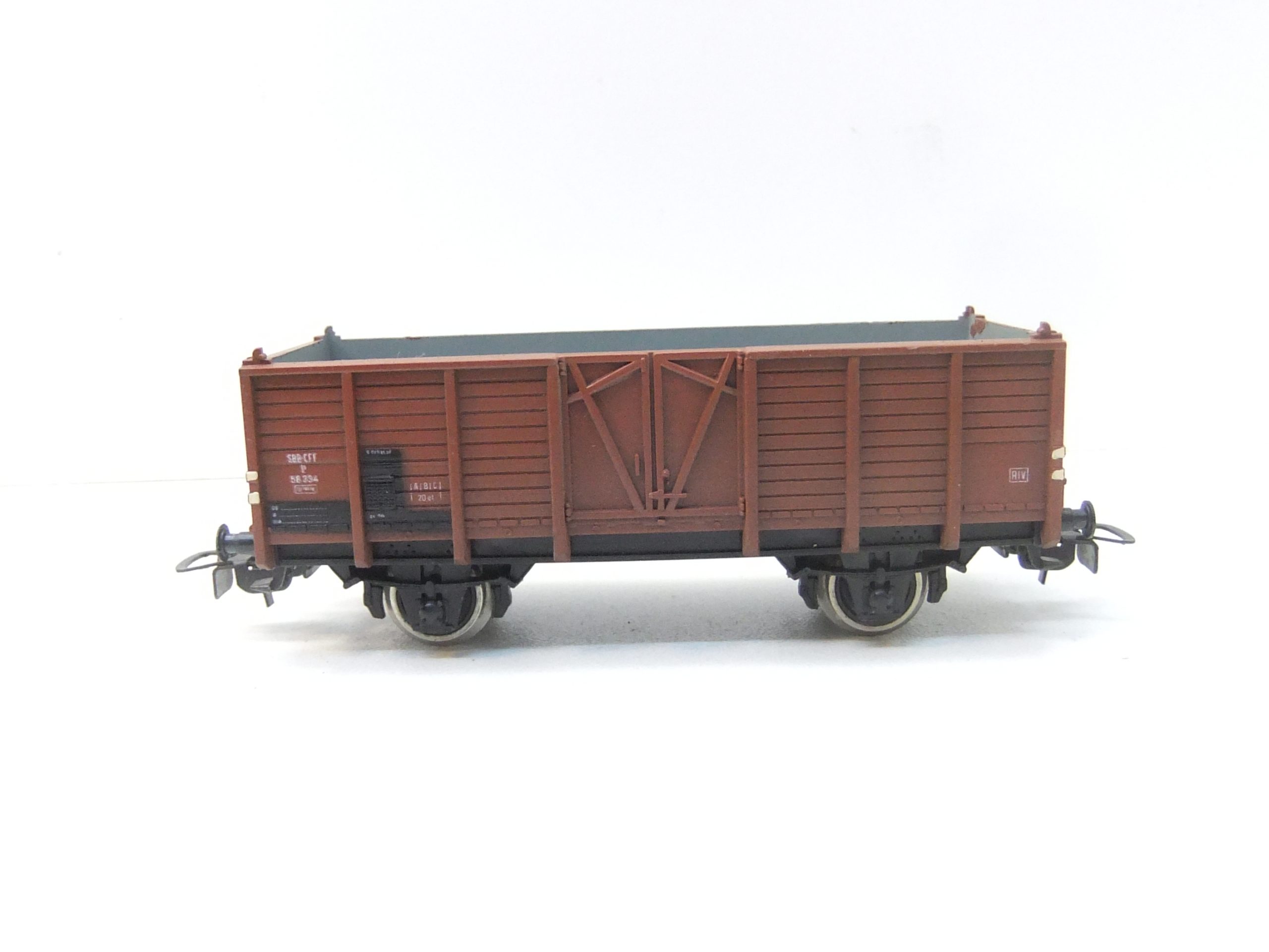 Piko HO 2-achs. O-Wagen Bauart L6 SBB Ep.III