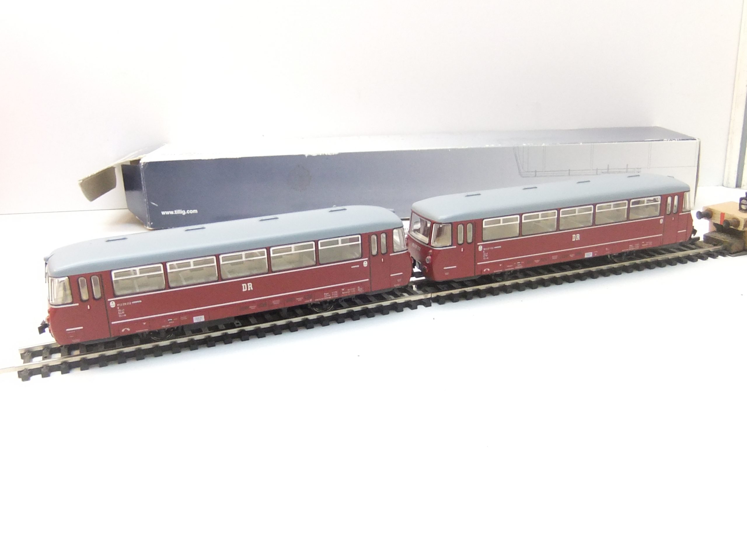 Tillig 73140 HO Triebwagen VT 2.09 mit BW VB 2.07 DR Ep.III -- Digital -- – Bild 2