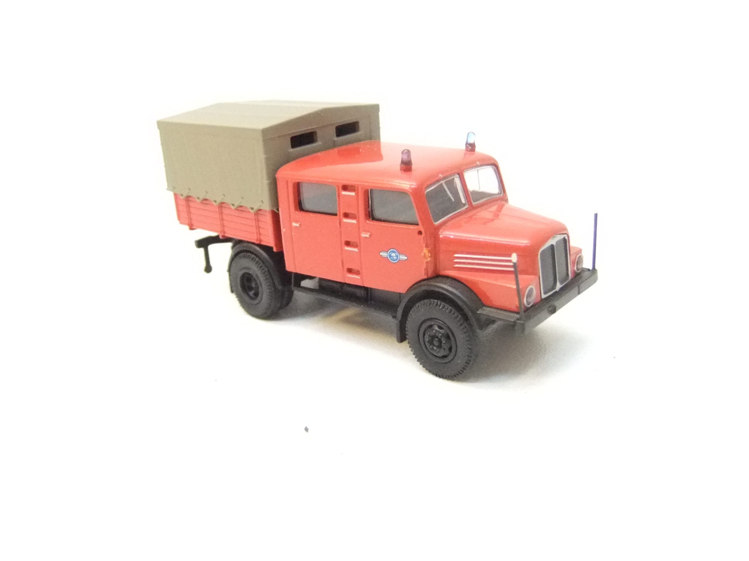 Kleinserie HO LKW S4000 Feuerwehrgerätewagen