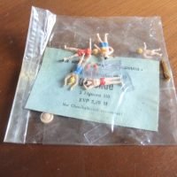 DDR Produktion  HO  5 Figuren  Badende