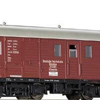 Fleischmann 5394K HO 4-achs. Stallungswagen DRG Ep. II