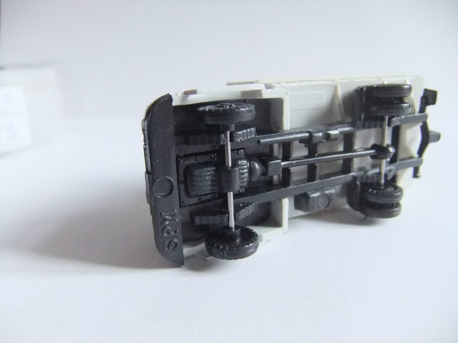 Espewe/SPM HO Robur L3000 Pritsche/Plane "VEB Kraftverkehr Halle" – Bild 3