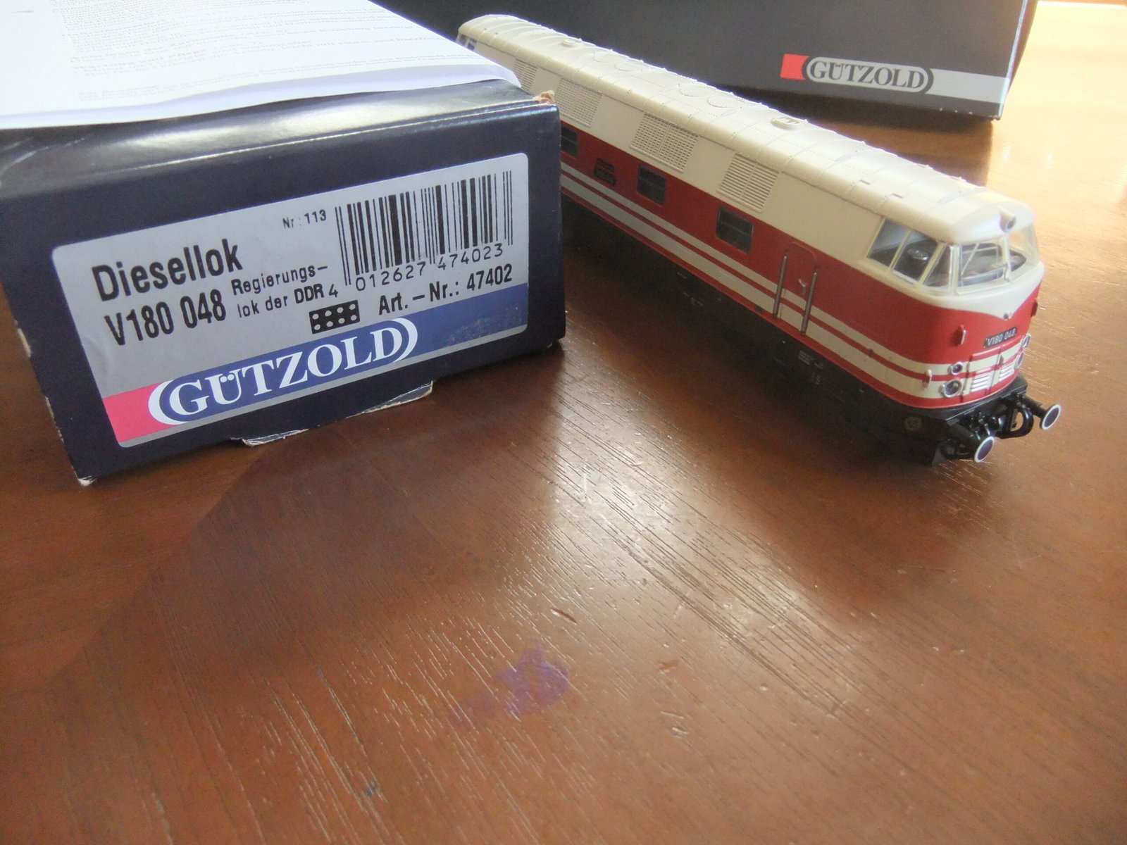 Gützold 47402 HO Di-Lok BR V 180 DR Ep.III "Regierungslok" --Digital--