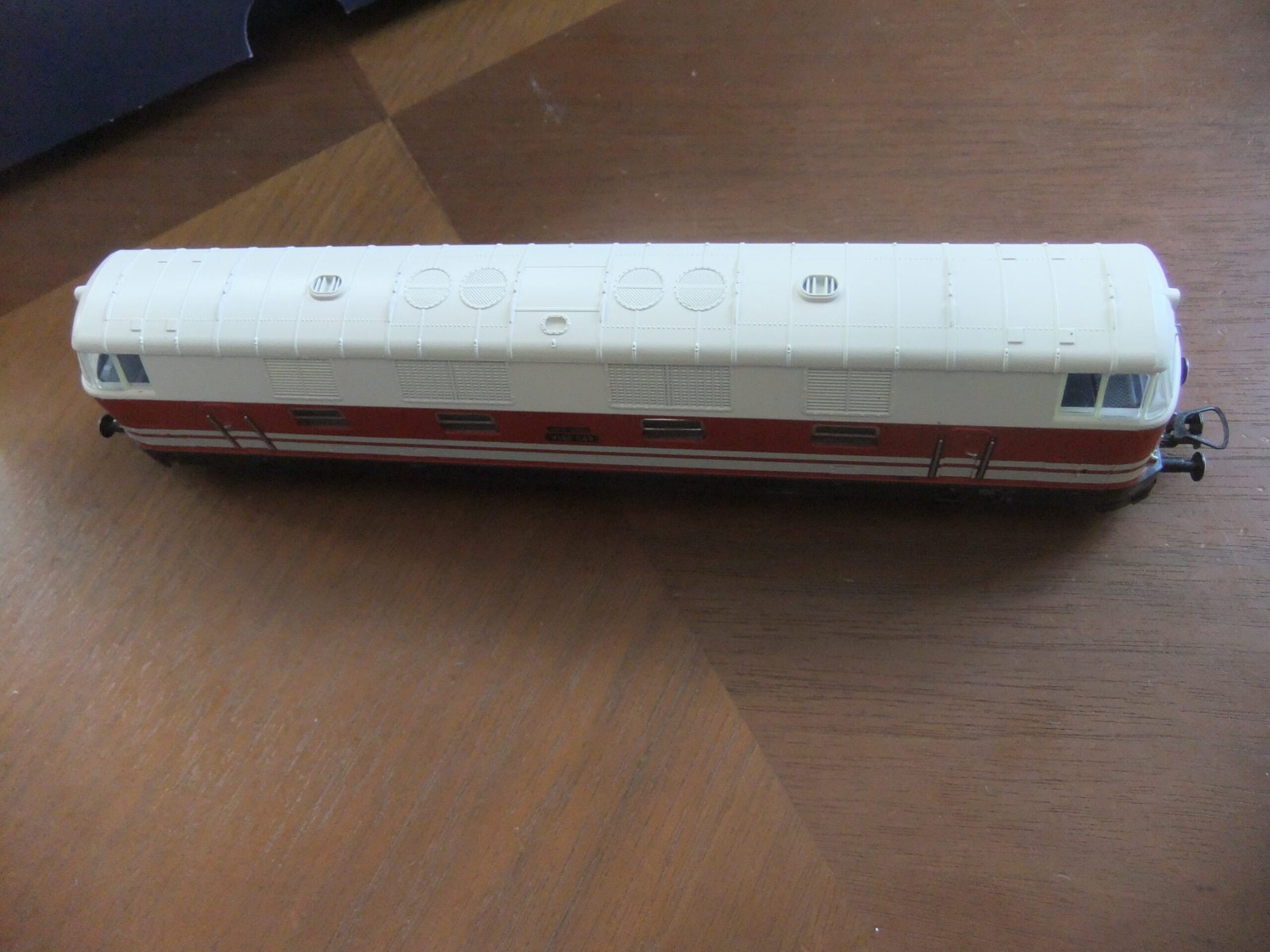 Gützold 47402 HO Di-Lok BR V 180 DR Ep.III "Regierungslok" --Digital-- – Bild 4