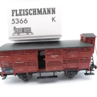 Fleischmann 5366K HO 2-achs. Viehverschlagwagen mit Bh DRG Ep. II