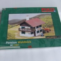 Piko 61807 HO  Bausatz  Pension Waldblick