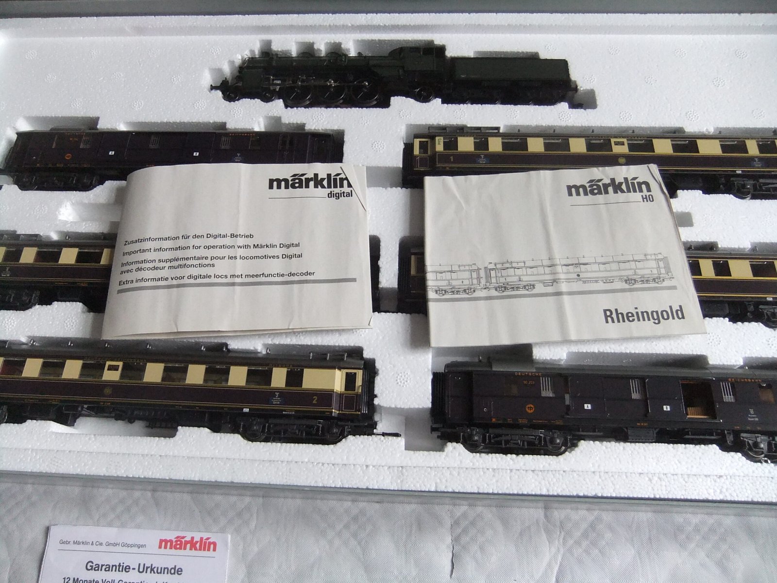 Märklin 26506 HO Zugpackung Rheingold mit Schnellzug-Dampflok S 3/6 der DRG Ep.II – Bild 4