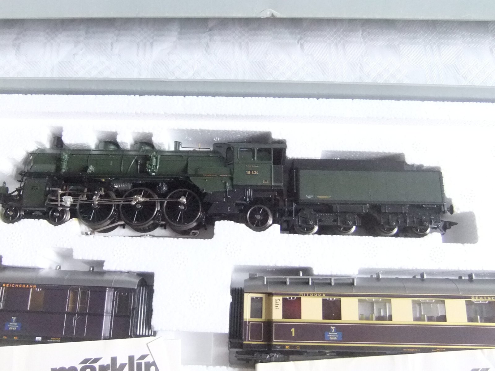 Märklin 26506 HO Zugpackung Rheingold mit Schnellzug-Dampflok S 3/6 der DRG Ep.II – Bild 5