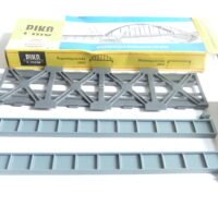 Piko 5/6862  HO BS  Blechträgerbrücke