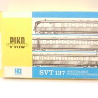 Gützold HO 3-teiliger Schnelltriebwagen SVT 137 DR Ep.III