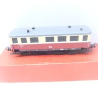 Piko HO 2-achs. Triebwagen VT 135 DR Ep.III