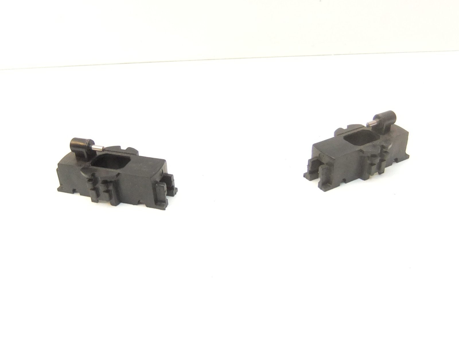 Piko/Gützold HO Ersatzteil Di-Lok BR 110/ V100 2 Drehgestelle – Bild 2