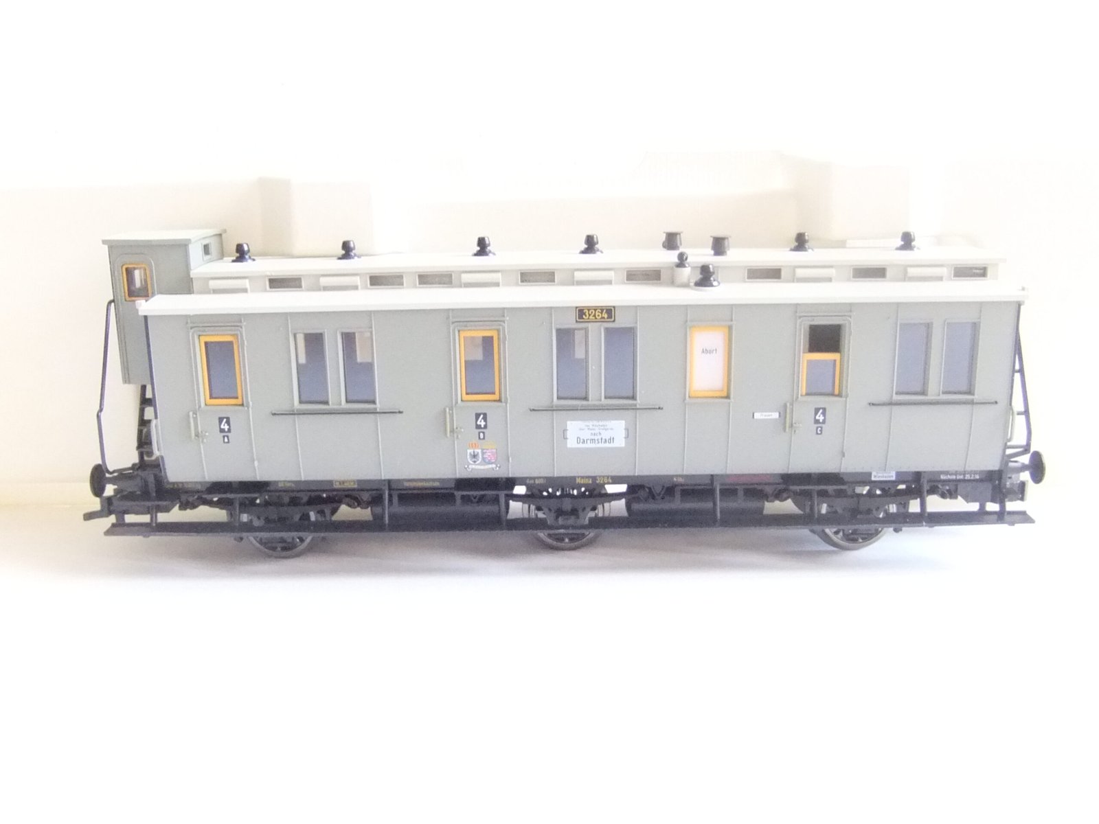 Fleischmann 865833K HO 3-achs.Personenwagen 4-Kl. KPEV Ep.I – Bild 2