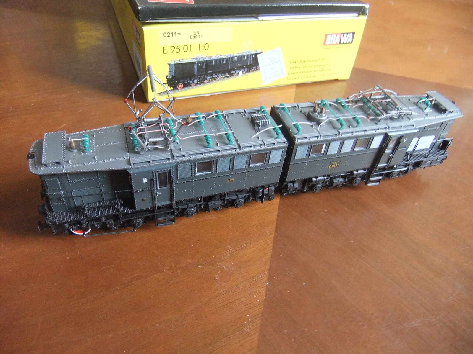 Brawa 0211 HO E-Lok BR E 95 01 DRG Ep.II – Bild 5