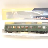 Heris 80053 HO  4-achs. Reko Halbgepäckwagen DR Ep.IV    –Sonderserie Spiele Max“–