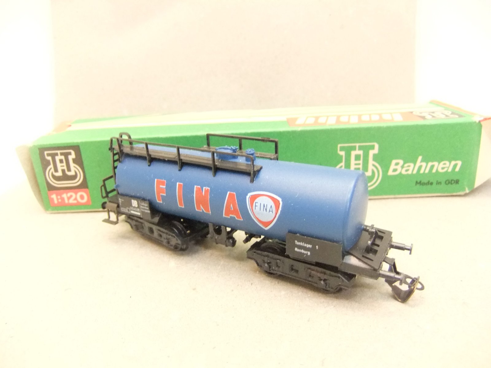 BTTB TT 4-achs. Kesselwagen DB Ep.IV "FINA" – Bild 2