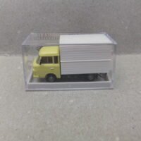 Brekina 30363 HO Barkas B1000 Koffer (hellgelb)