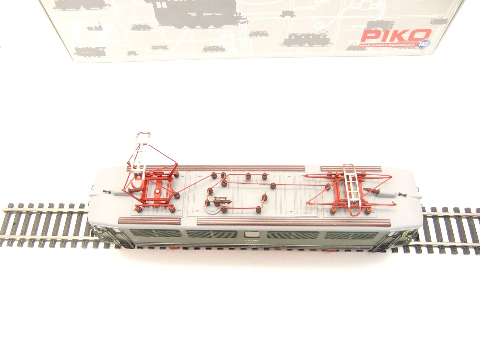 Piko 51050 HO E-Lok E 42 004 DR Ep.III -Digital- – Bild 3