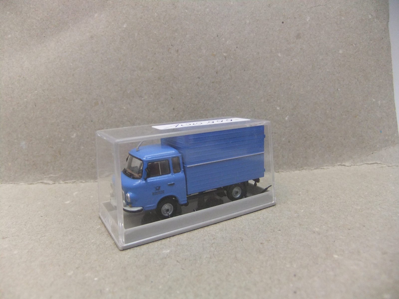 Brekina 96254-2 HO Barkas B1000 Koffer "Deutsche Post" mit Antenne -Sonderserie- – Bild 2