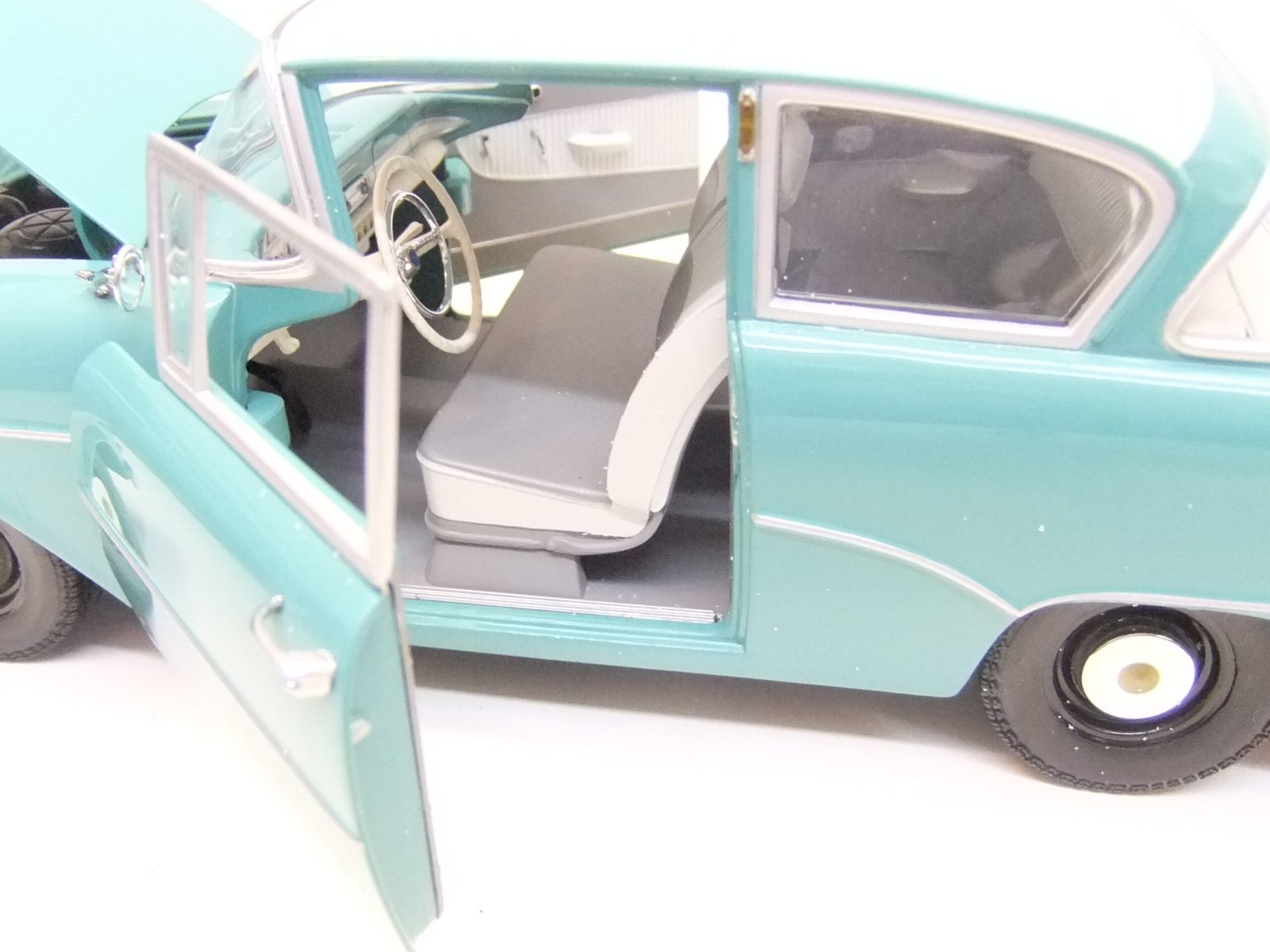 Minichamps 180 043200 PKW Opel Record P1 1958 türkis-blau – Bild 7