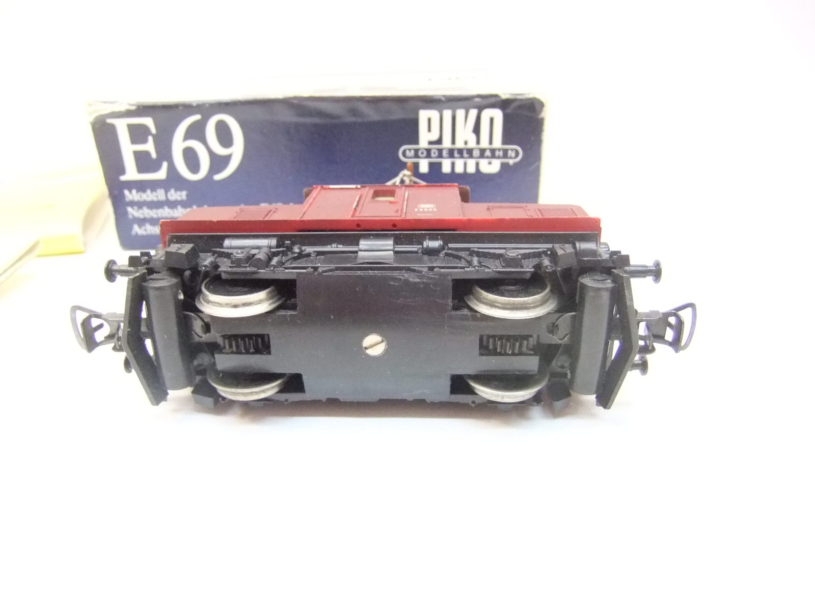 Piko 5/6210 HO E-Lok E 69 DB Ep.III – Bild 3