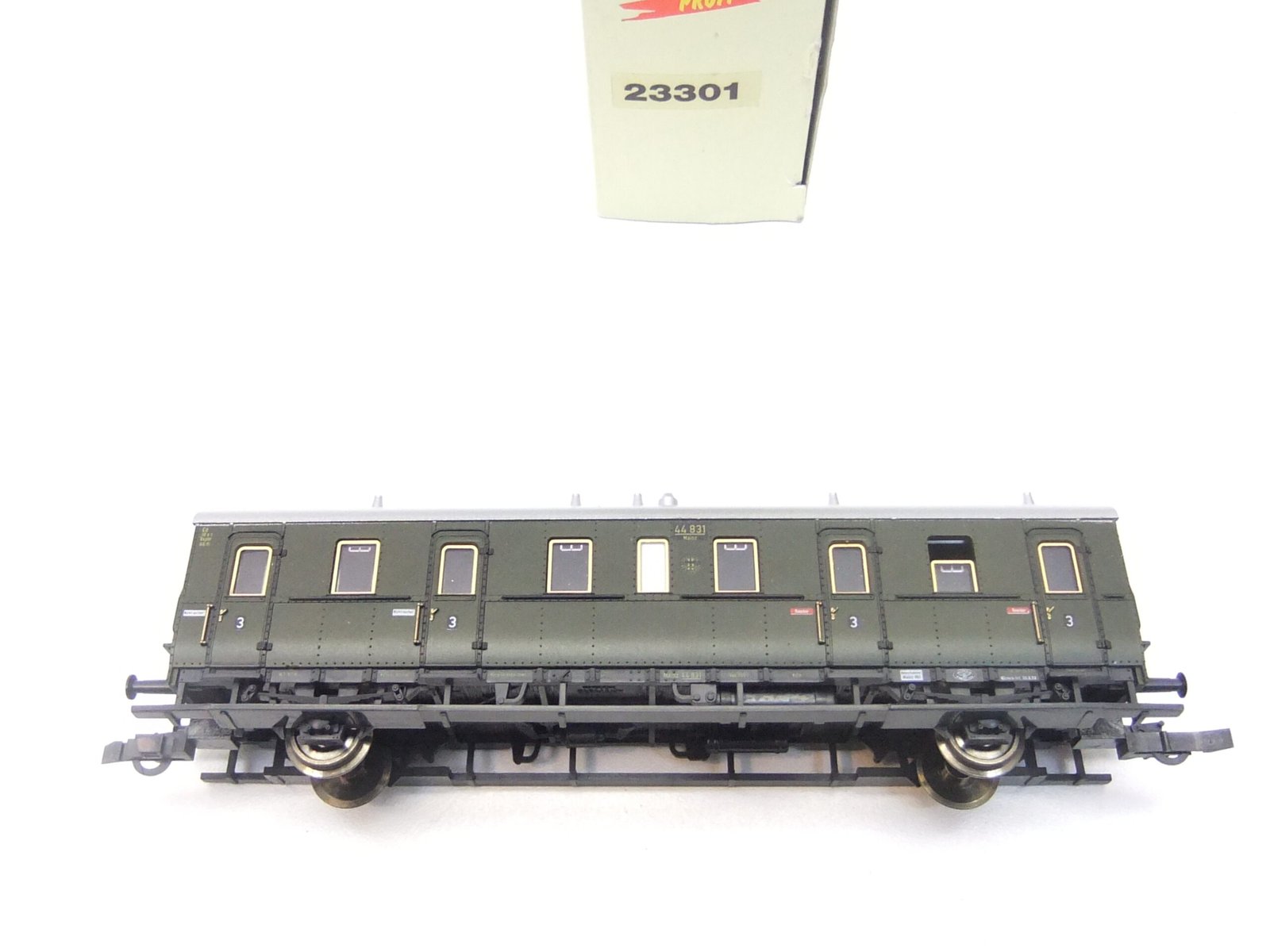 Trix 23301 HO 2-achs. Abteilwagen 3.Kl. DRG Ep.II – Bild 2