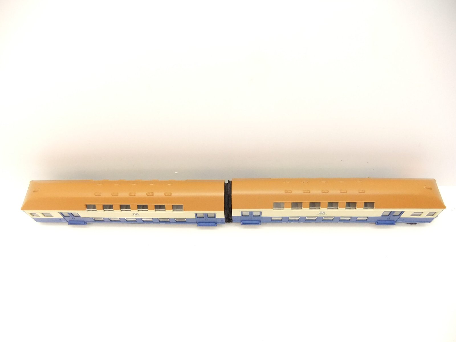 Sachsenmodelle 14316 HO 2-teiliger Doppelstockzug DR Ep.IV "S-Bahn Rostock" – Bild 2