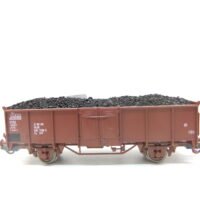 Ganzzug Braunkohle HO 2-achs. O-Wagen DR Ep.IV mit Ladegut Kohle