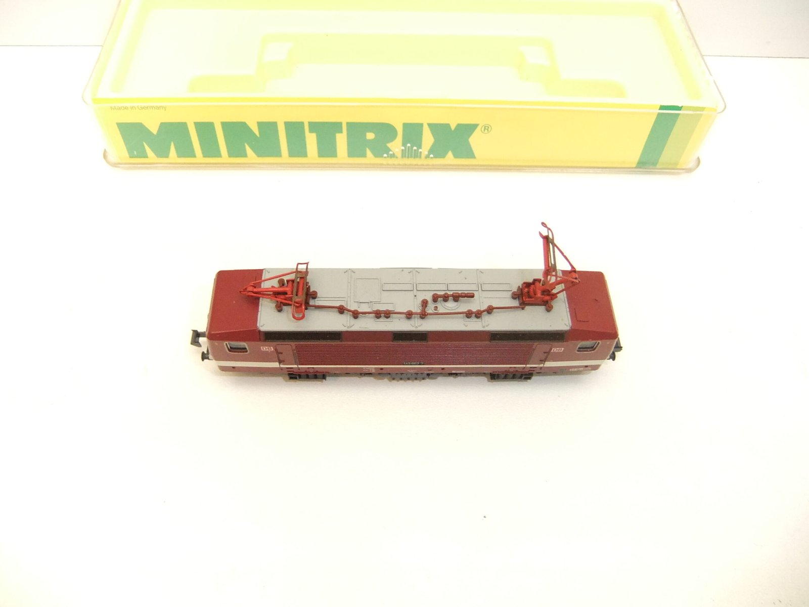 Minitrix 12857 N-Spur E-Lok BR 143 897-7 DB Ep.IV/V – Bild 3
