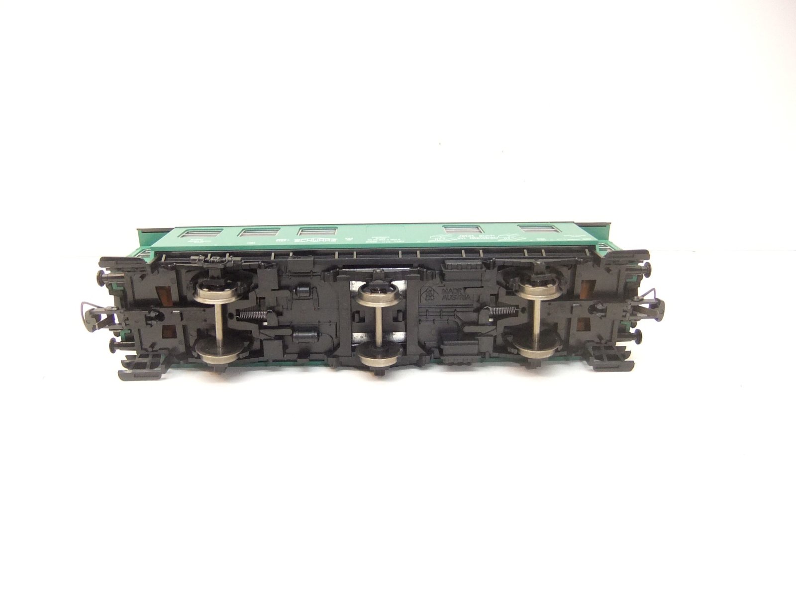 Roco 45416 HO 3-achs. Bauwagen der Firma Schwarz-Bau AG – Bild 3