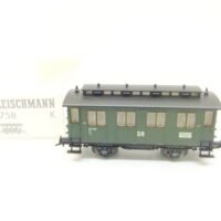Fleischmann 5758K HO 2-achs. Abteilwagen DR Ep.III