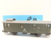 Piko HO Packwagen Pwi 32  MAV Ep.III
