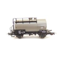 Roco? HO 2-achs. Kesselwagen mit Bremserbühne DR Ep.IV