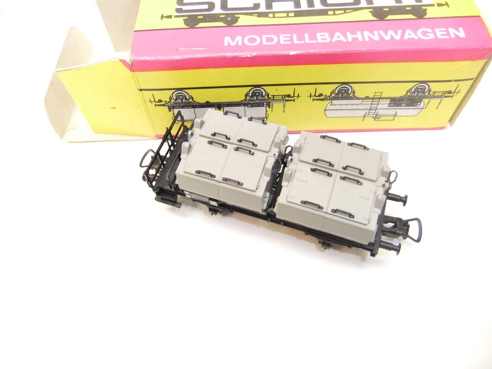 Piko/Prefo HO 2-achs.Kalkkübelwagen DR Ep.IV – Bild 3