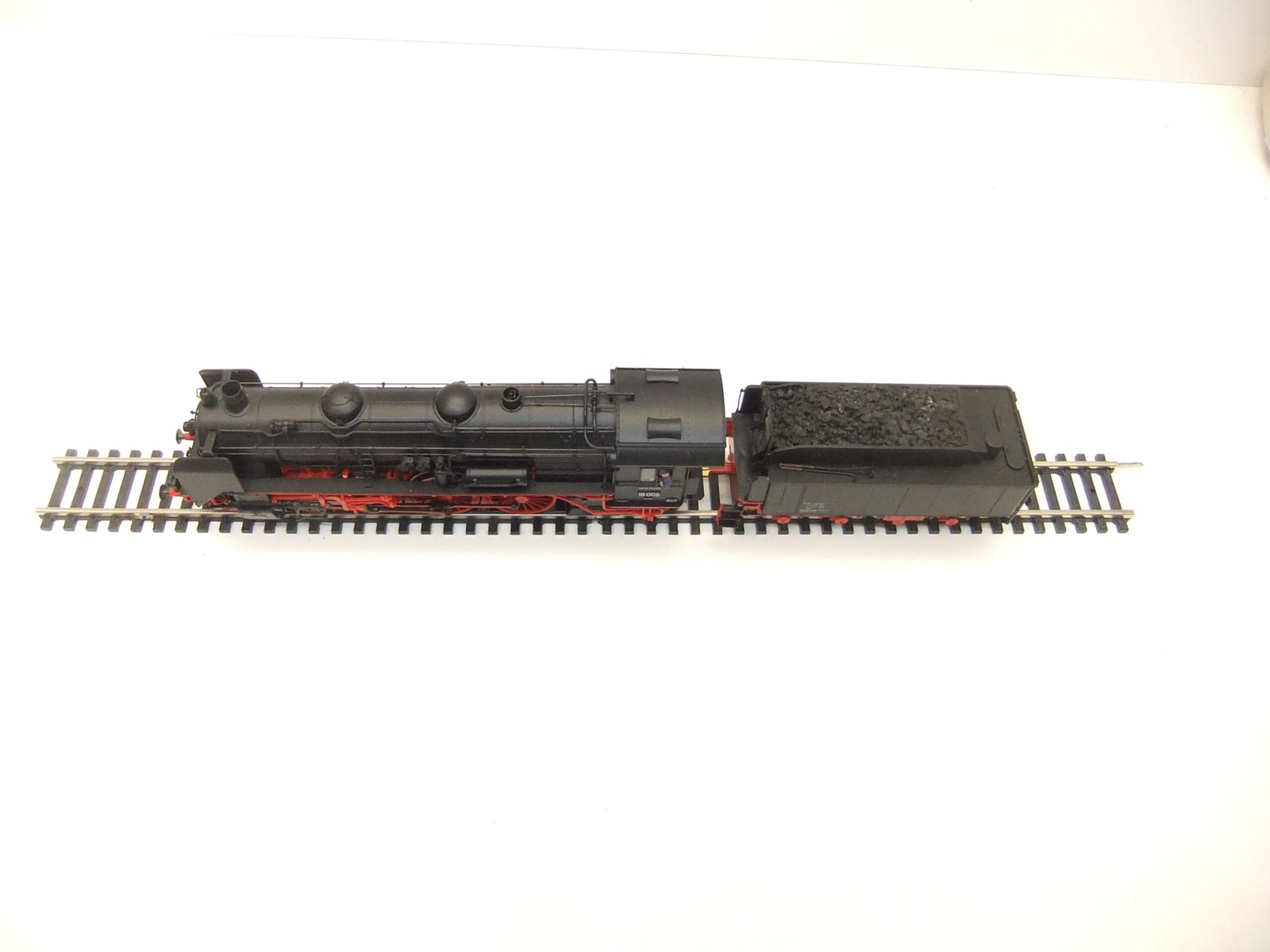Gützold 51100 HO Da-Lok BR 18 DR Ep.III Der kleine "Sachsenstolz" – Bild 4